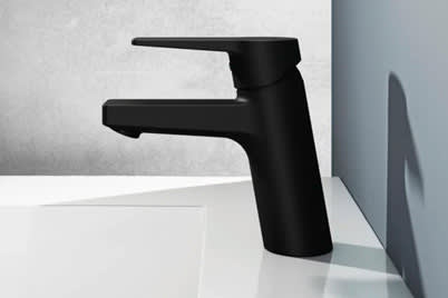 Schwarze Badarmaturen