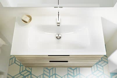 Waschtischkombinationen mit Glas-Waschtisch