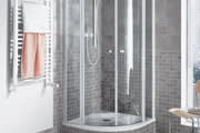 Viertelkreis Duschkabine - Pendeltüren mit Festfeldern für ungleichschenklige Wannen
