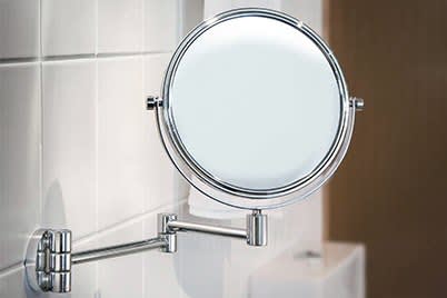 Kosmetikspiegel der Serie Outline