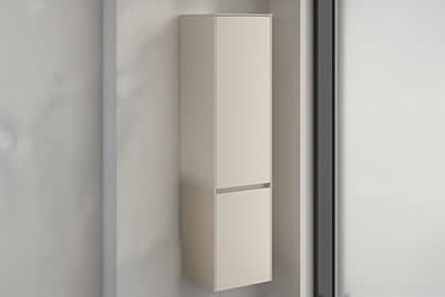 Hoch- und Seitenschränke