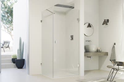 Schwingtür mit Seitenwand