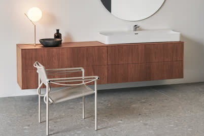 Waschtisch mit Unterschrank