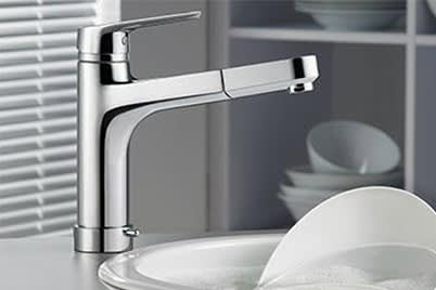 mit Geräteabsperrung