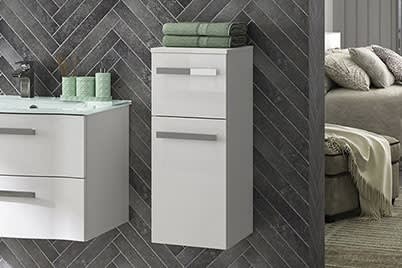 Hoch- und Seitenschränke