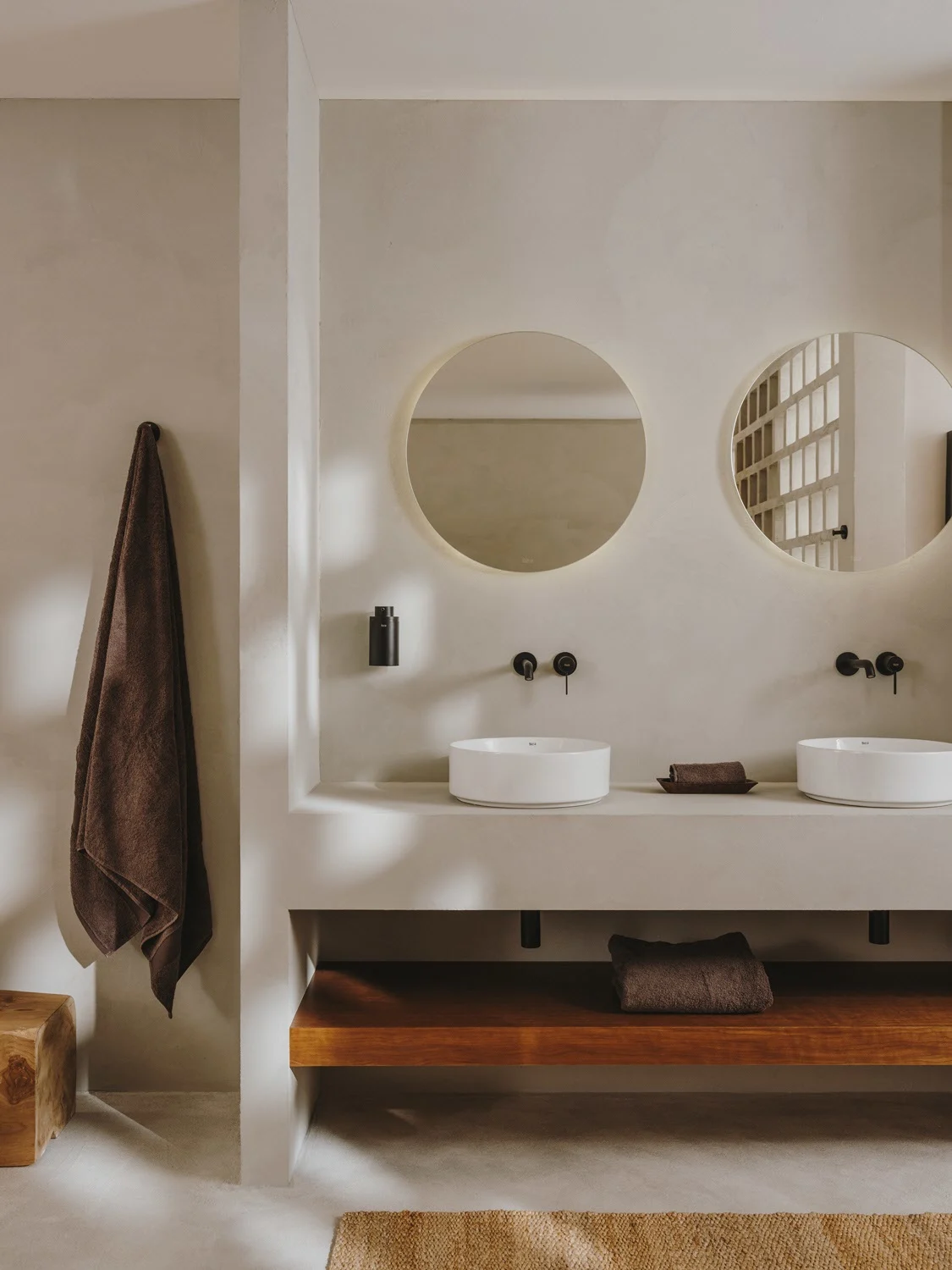 Roca Ona Aufsatz-Waschtisch, Ø 37 cm, rund Bild 8