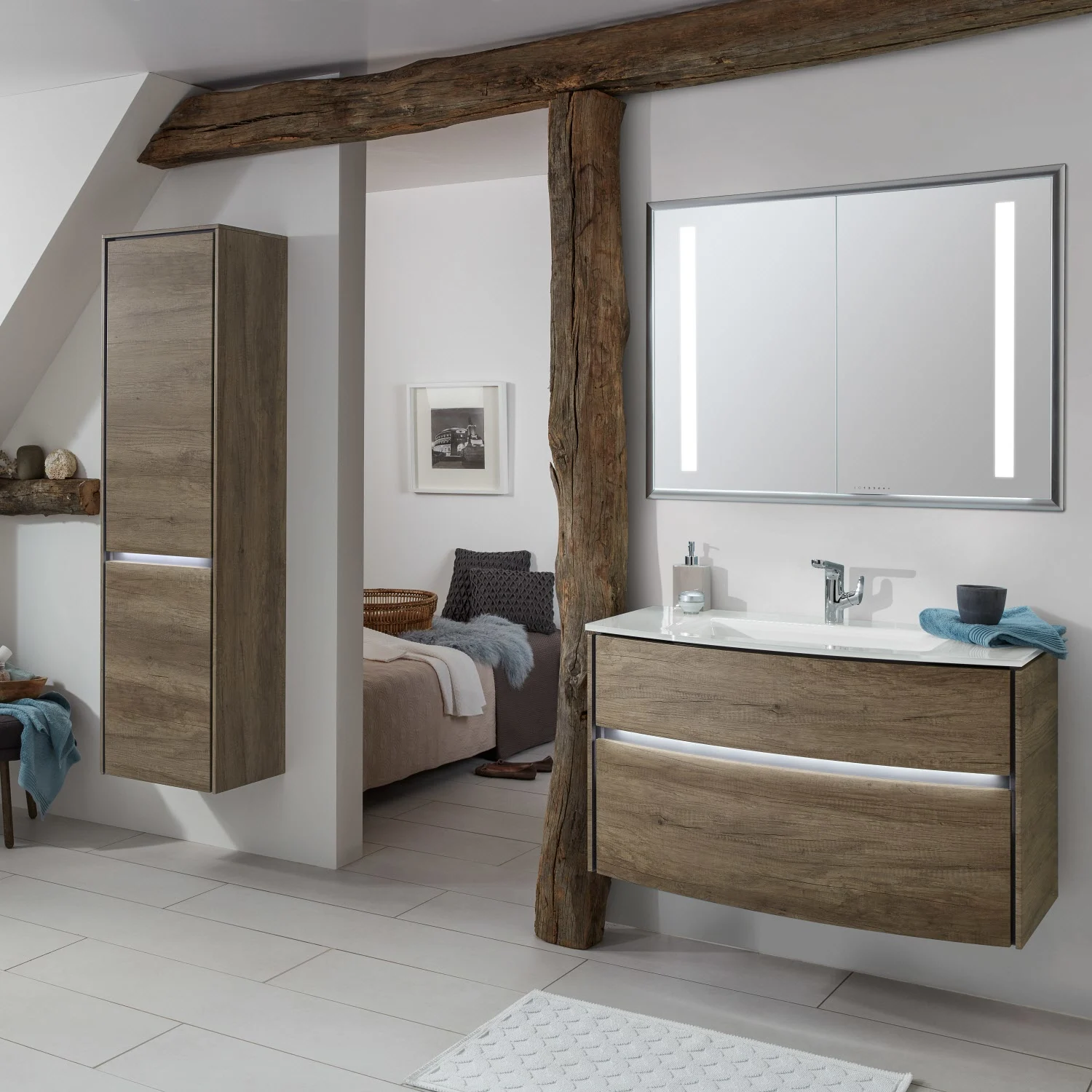 Sanipa Twiga Hochschrank 47,5 cm, 1 Wäschekippe, 1 Türe mit Türanschlag links, inkl. LED-Beleuchtung Bild 4