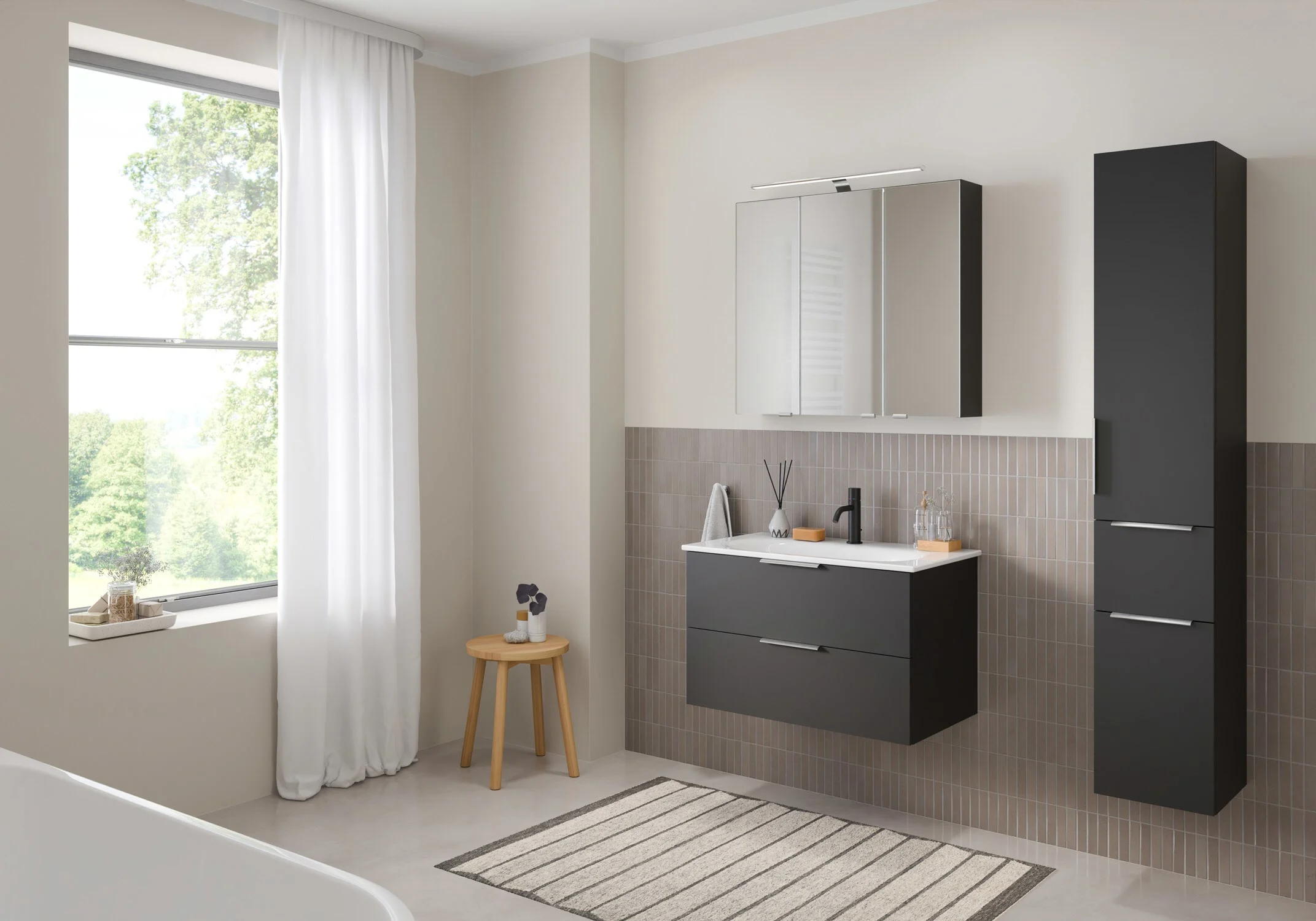 Steinkamp Living 2.0 / GROHE Essence Badmöbel Set 80 cm mit Spiegelschrank Bild 5