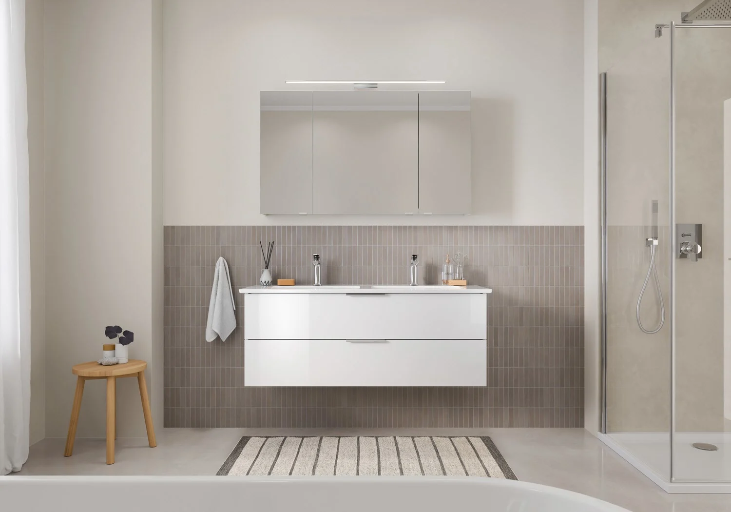 Steinkamp Living 2.0 / Villeroy & Boch Venticello Badmöbel Set 130 cm mit Spiegelschrank, 3 Türen Bild 5