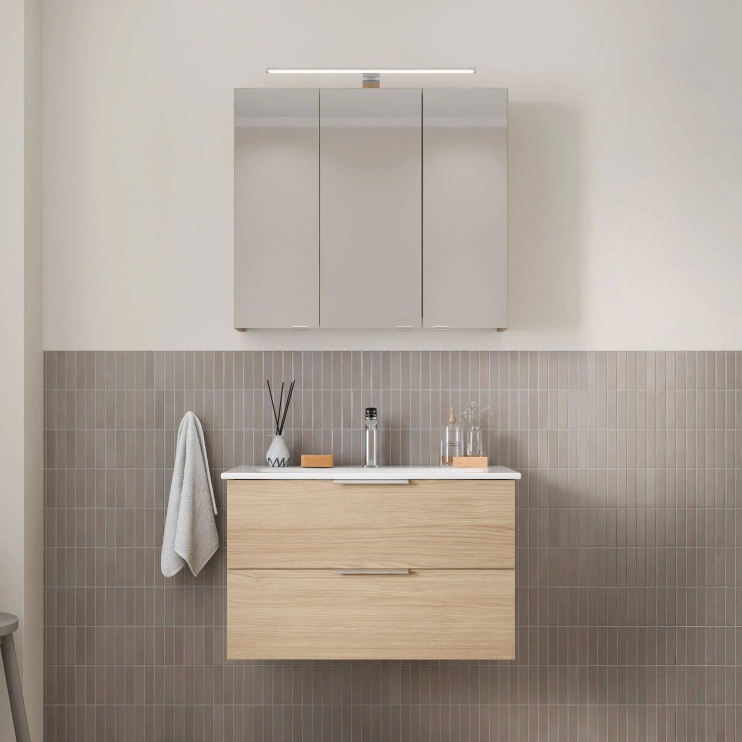 Steinkamp Living 2.0 Waschtischunterschrank für GROHE Essence Waschtisch 80 cm Bild 4
