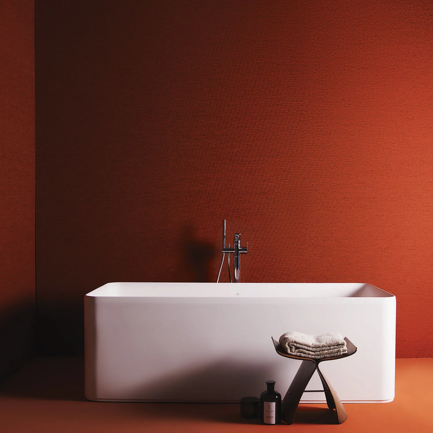 Ideal Standard Conca Körperform-Badewanne 180 x 80 cm, freistehend