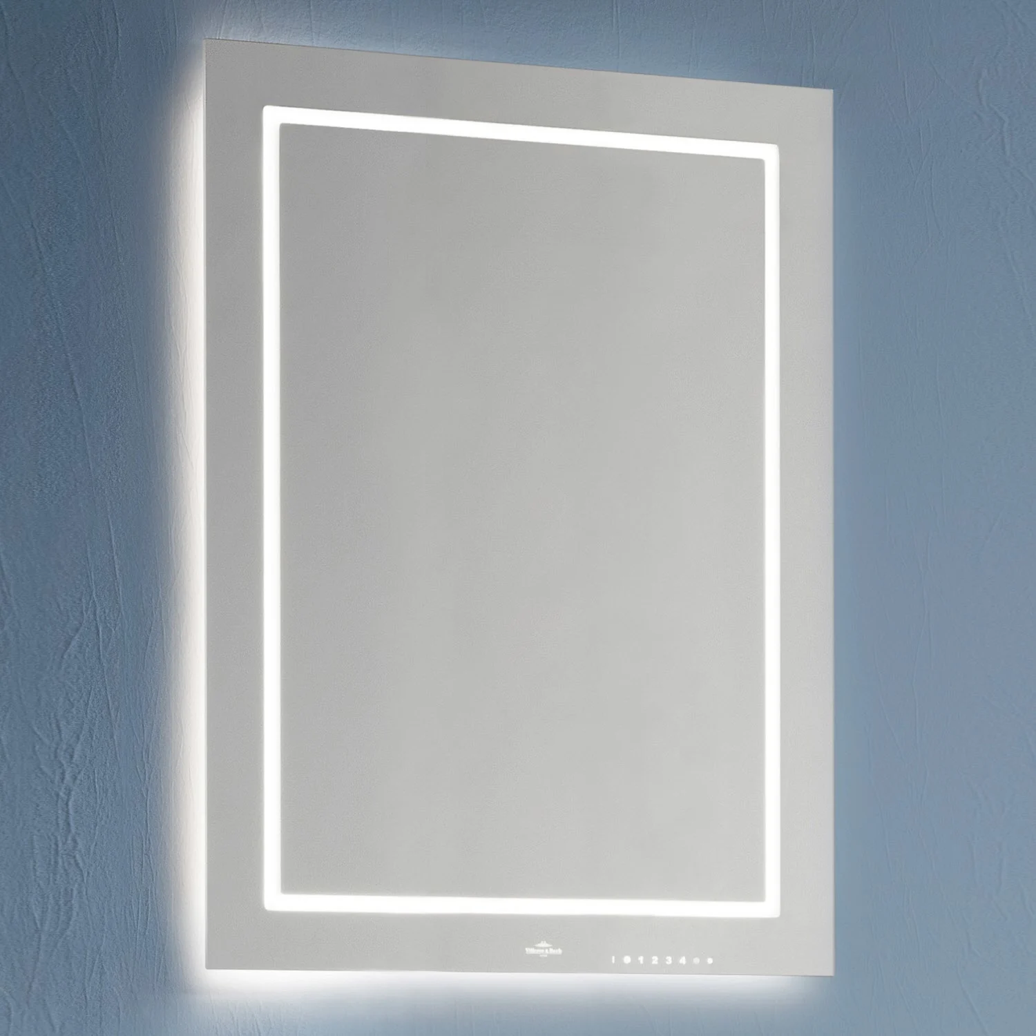 Villeroy & Boch Finion Badspiegel 60 x 75 cm mit LED- und Wandbeleuchtung