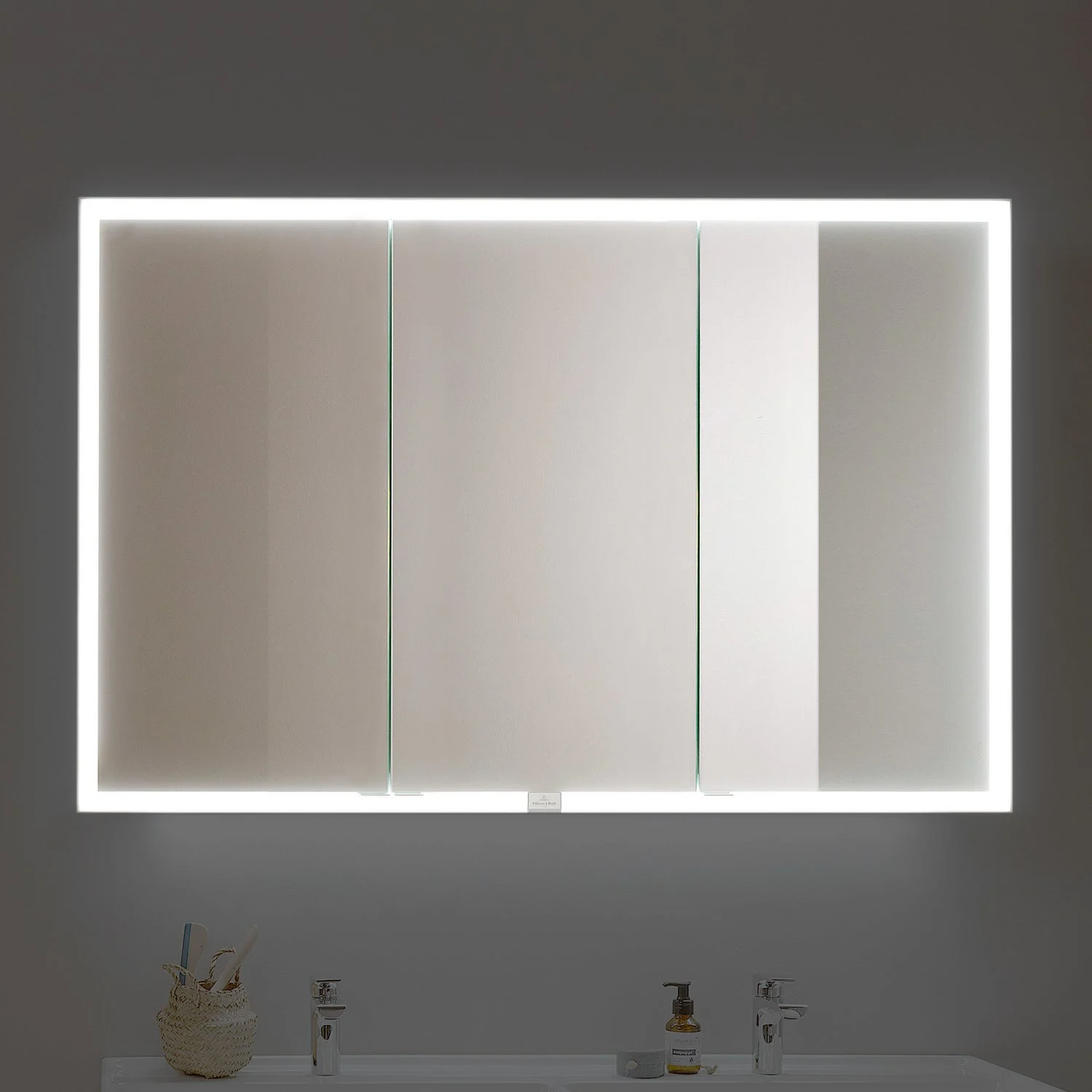 Villeroy & Boch My View Now Einbau-Spiegelschrank 120 cm, 3 Türen, Smart Home fähig