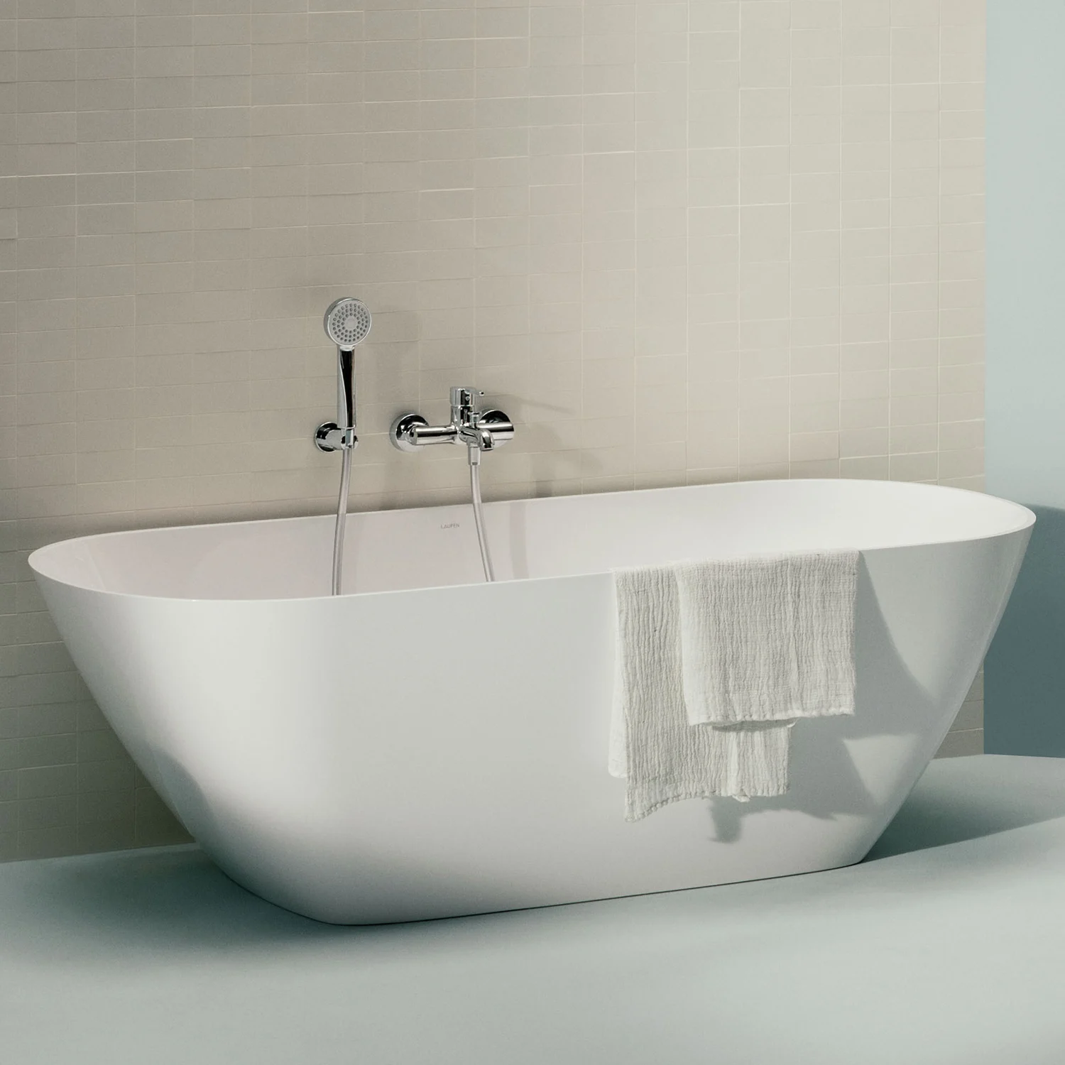 LAUFEN LUA freistehende Badewanne 170 x 75 cm