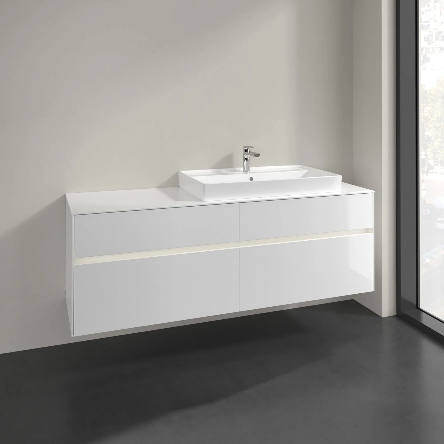 Villeroy & Boch Collaro Waschtischunterschrank 160 x 54,8 cm mit 4 Auszügen und LED Licht, für WT rechts