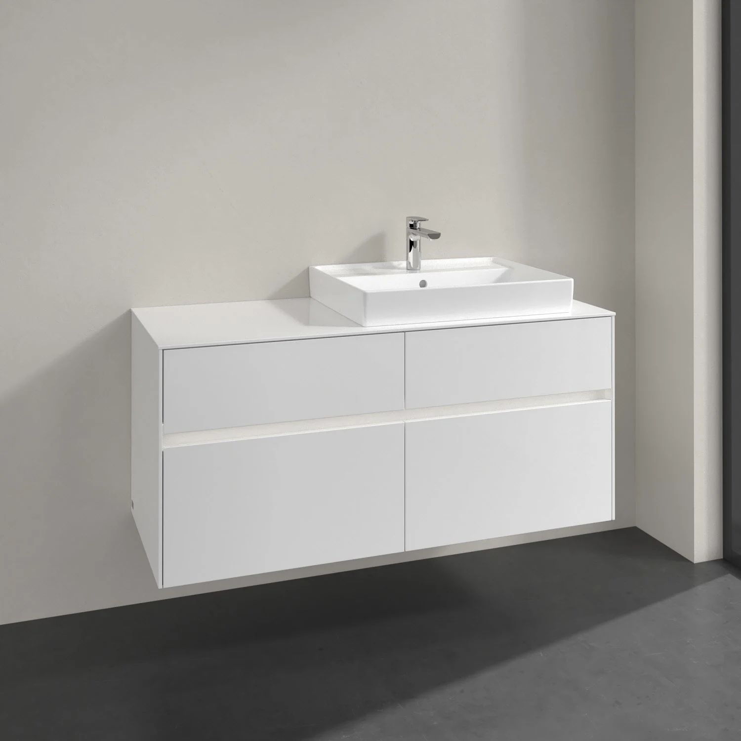 Villeroy & Boch Collaro Waschtischunterschrank 120 x 54,8 cm mit 4 Auszügen und LED Licht, für WT rechts