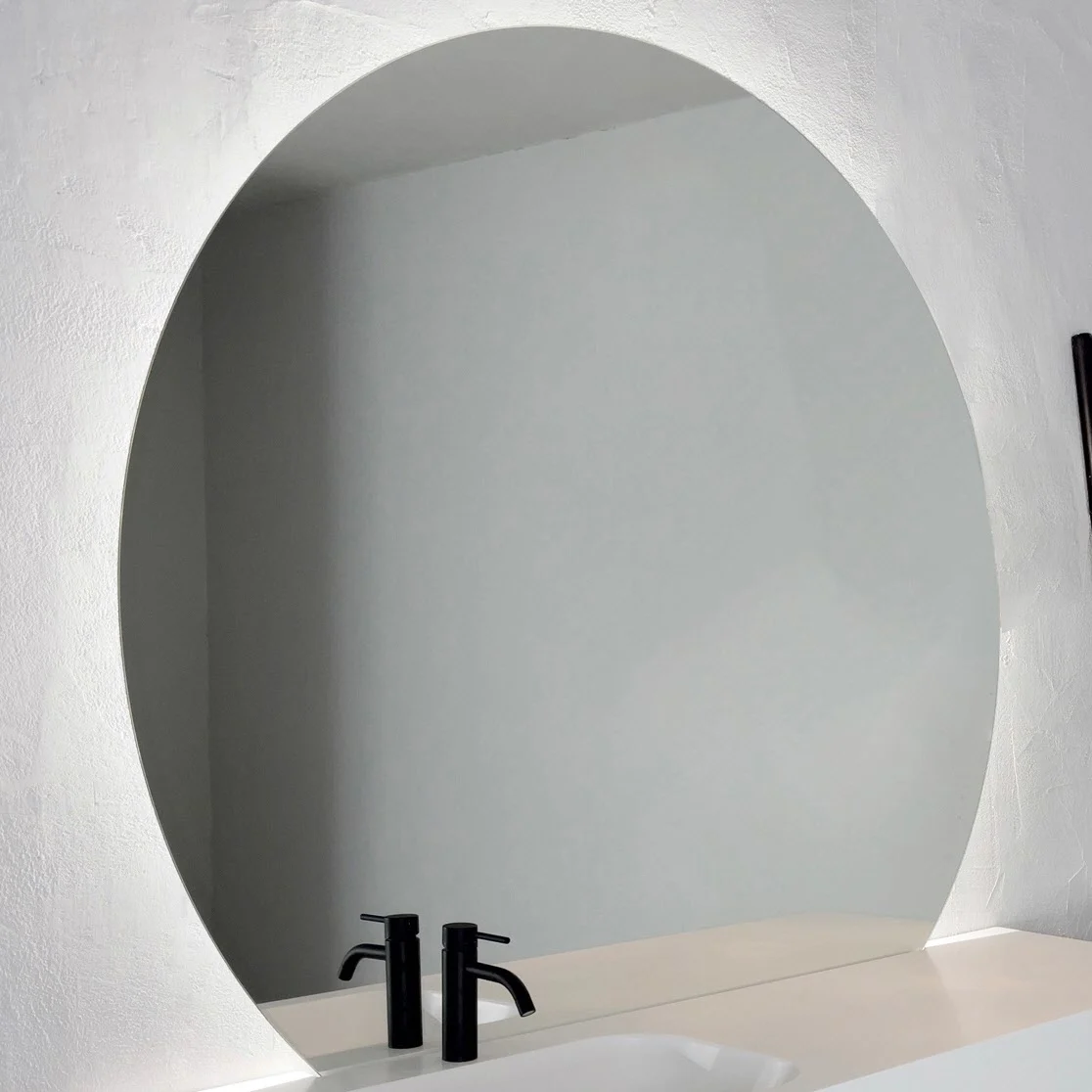 pianura Mia LED-Badspiegel 140 cm pianura Mia LED-Badspiegel 140 cm
