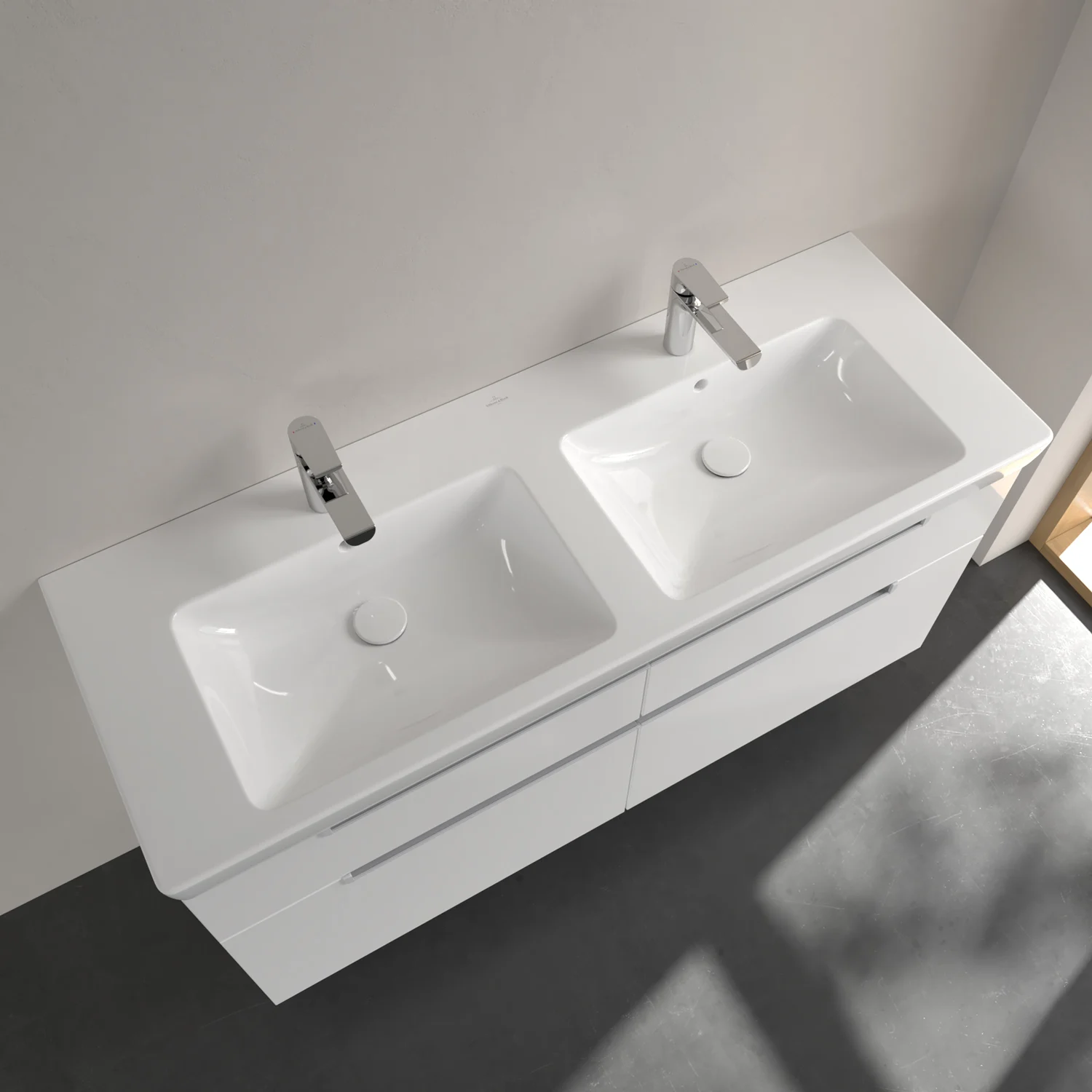 Villeroy & Boch Subway 2.0 Schrank-Doppelwaschtisch 130 cm mit Überlauf Villeroy & Boch Subway 2.0 Schrank-Doppelwaschtisch 130 cm mit Überlauf
