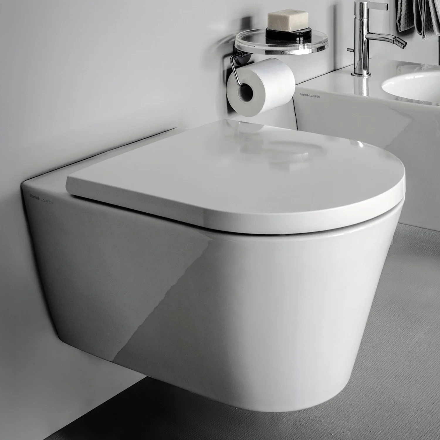 LAUFEN Kartell Wand WC PACK mit Tiefspüler spülrandlos, WC Sitz inkl. Absenkautomatik, EasyFit