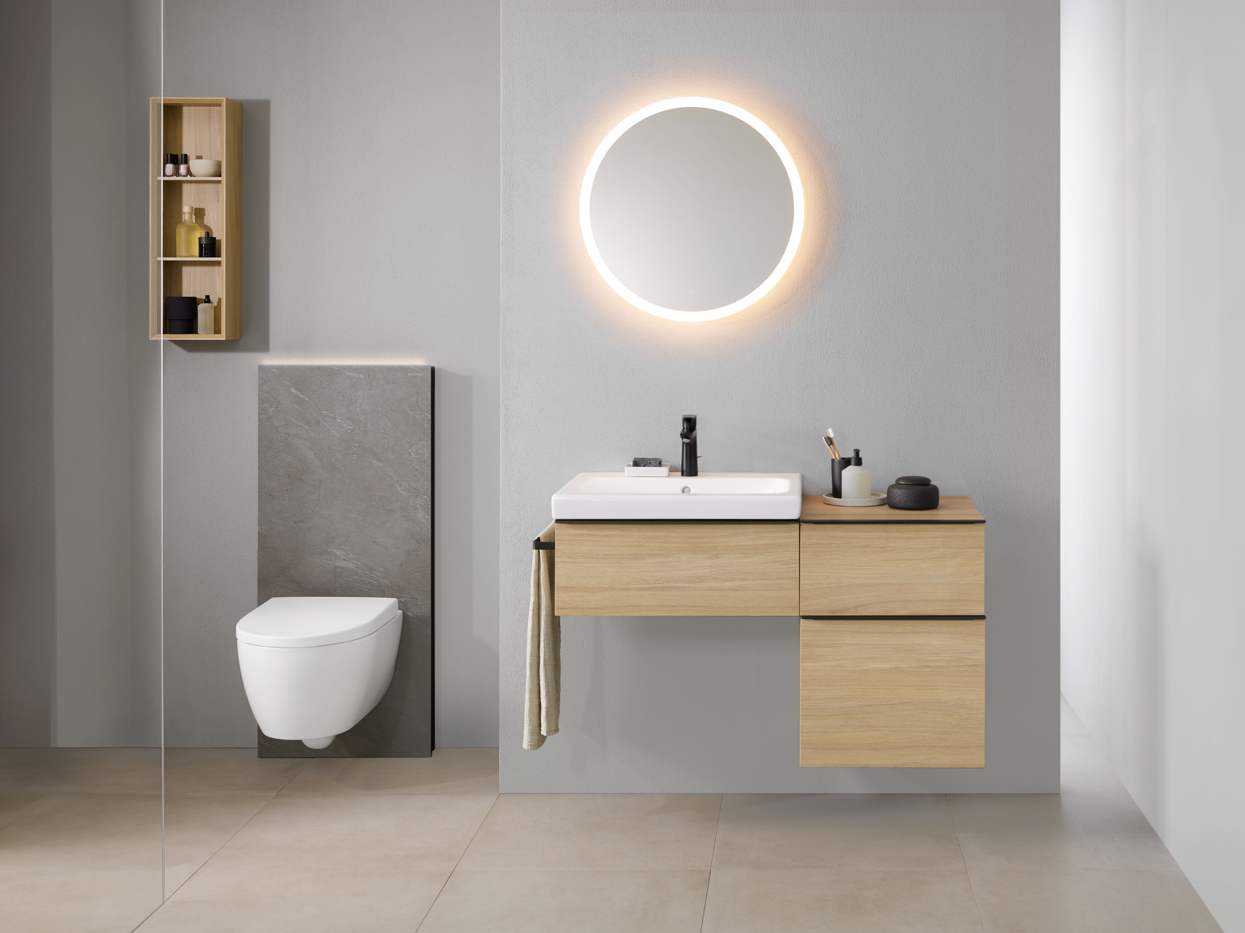 Geberit Monolith Plus in einem modernen Badezimmer
