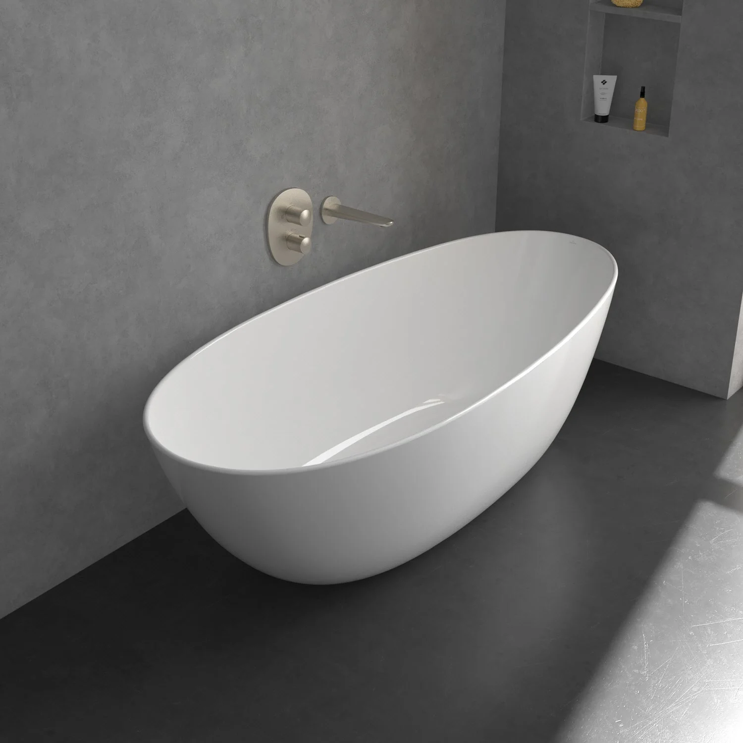 Biała wanna z beżową baterią zbliżenie, Villeroy & Boch