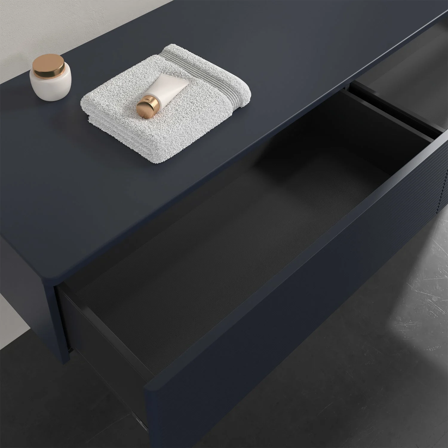 Zbliżenie na szafkę łazienkową z otwartą szufladą, Villeroy & Boch