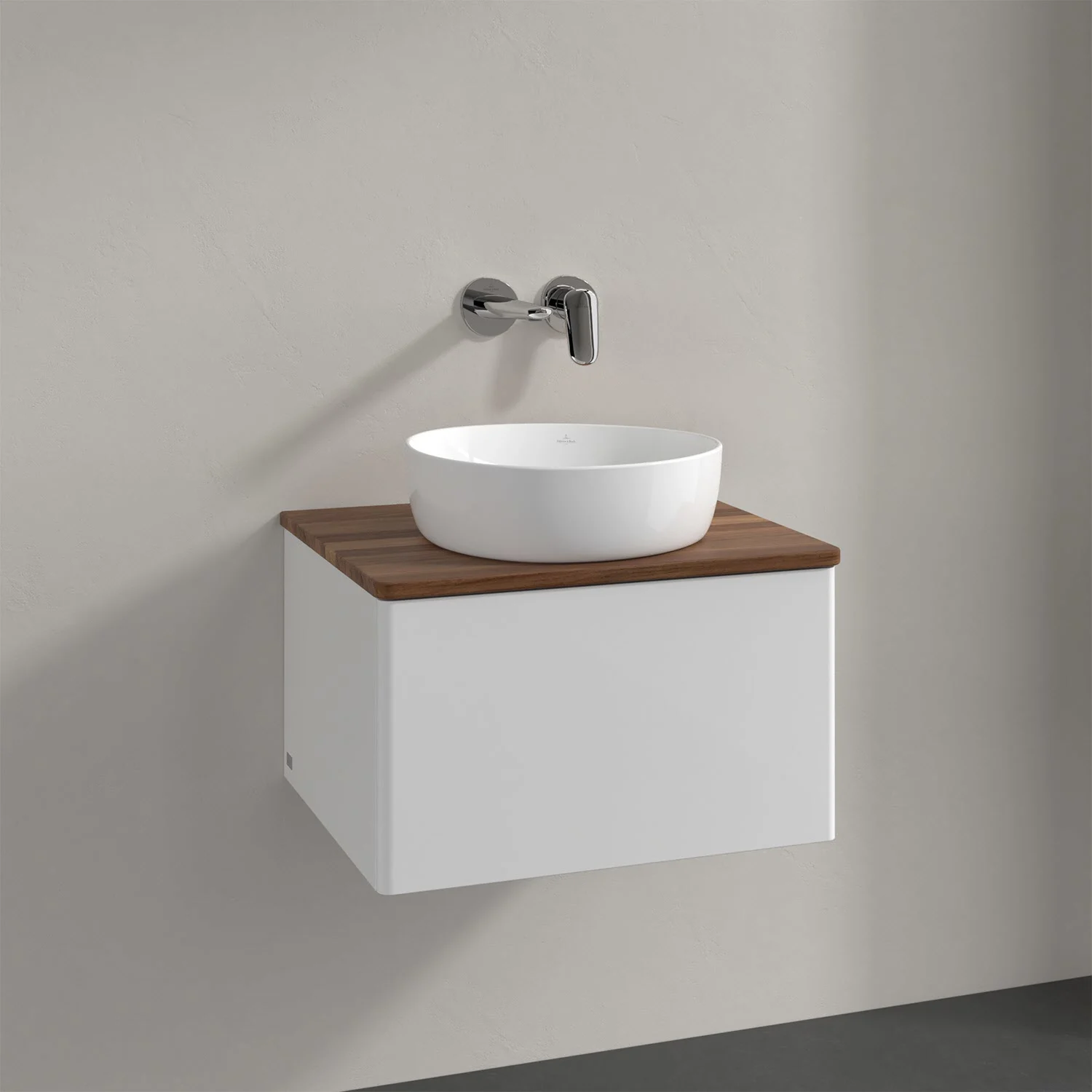 Umywalka z drewnianym blatem i białą umywalką, Villeroy & Boch