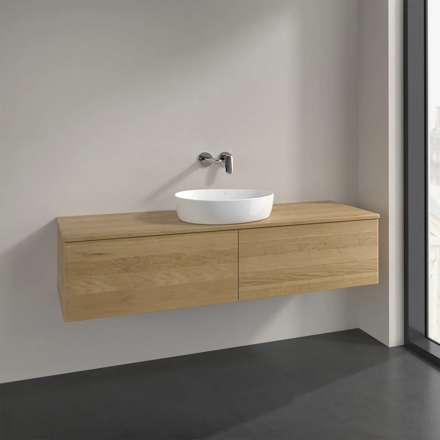 Drewniana umywalka z białą umywalką w łazience, Villeroy & Boch