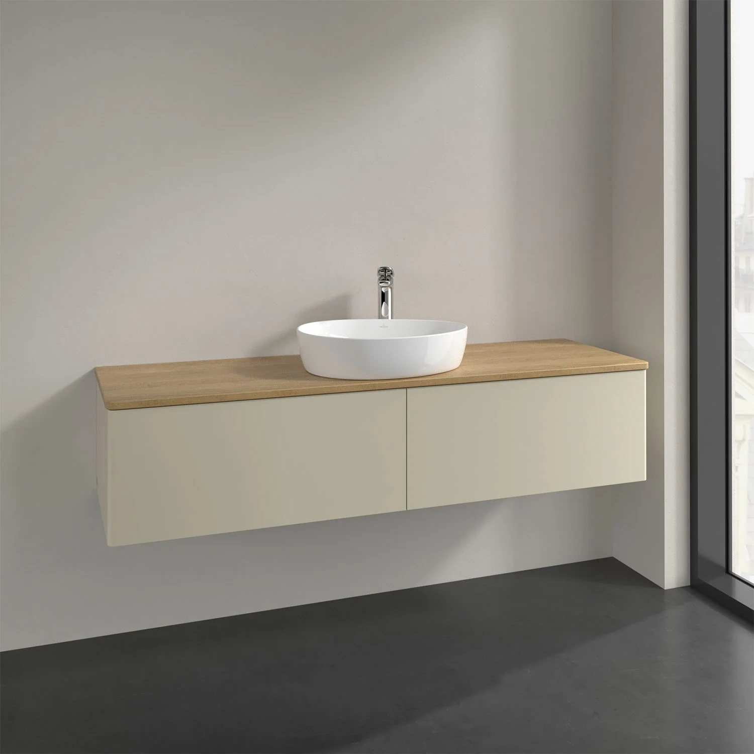 Umywalka z drewnianym blatem i kremową szafką, Villeroy & Boch