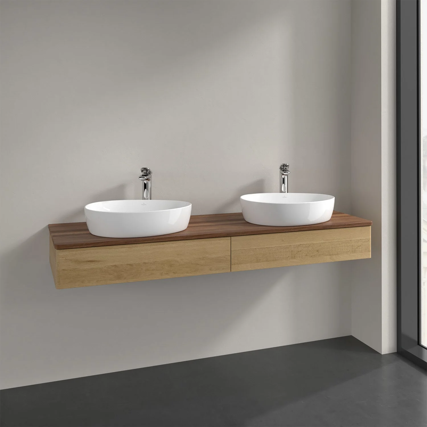 Podwójna umywalka z drewnianą szafką w łazience, Villeroy & Boch