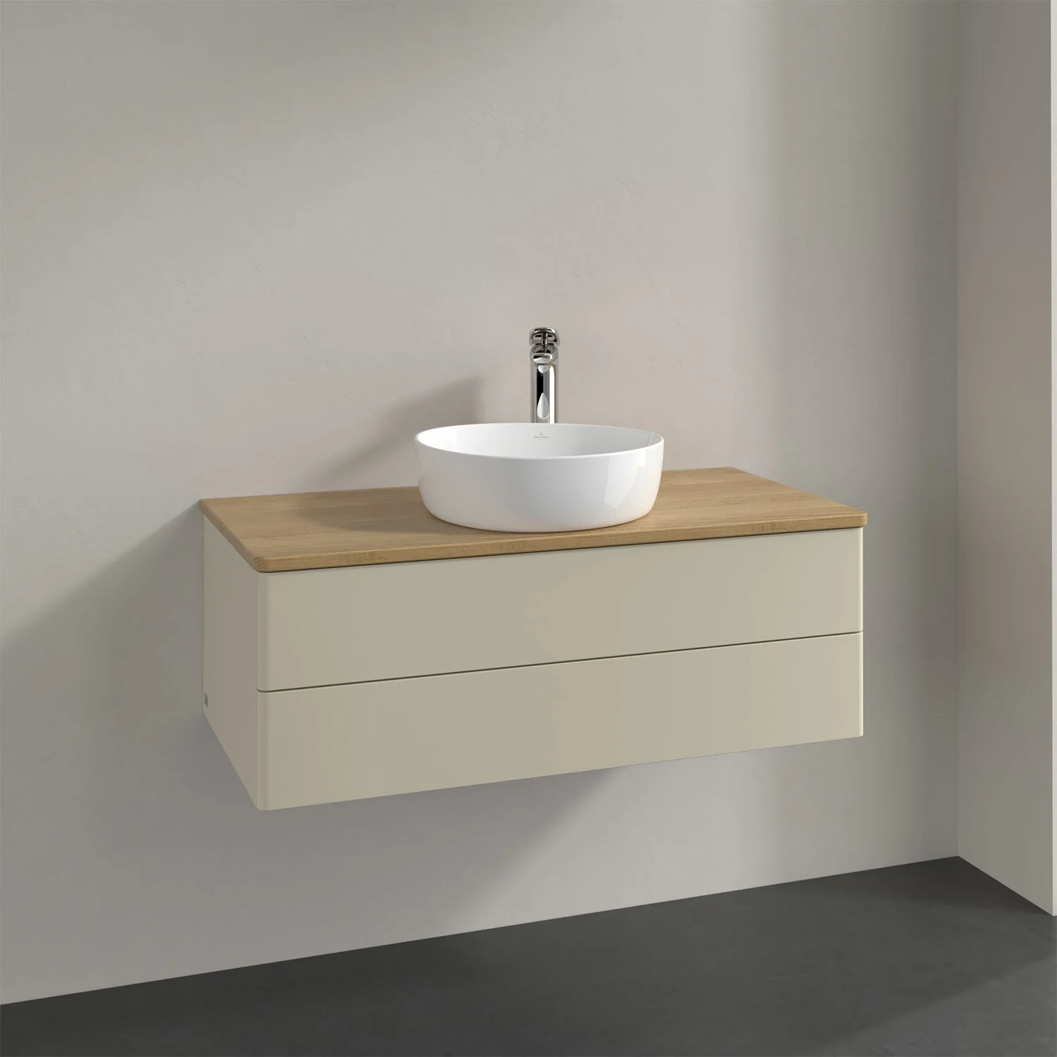 Umywalka z drewnianym blatem i białą umywalką, Villeroy & Boch