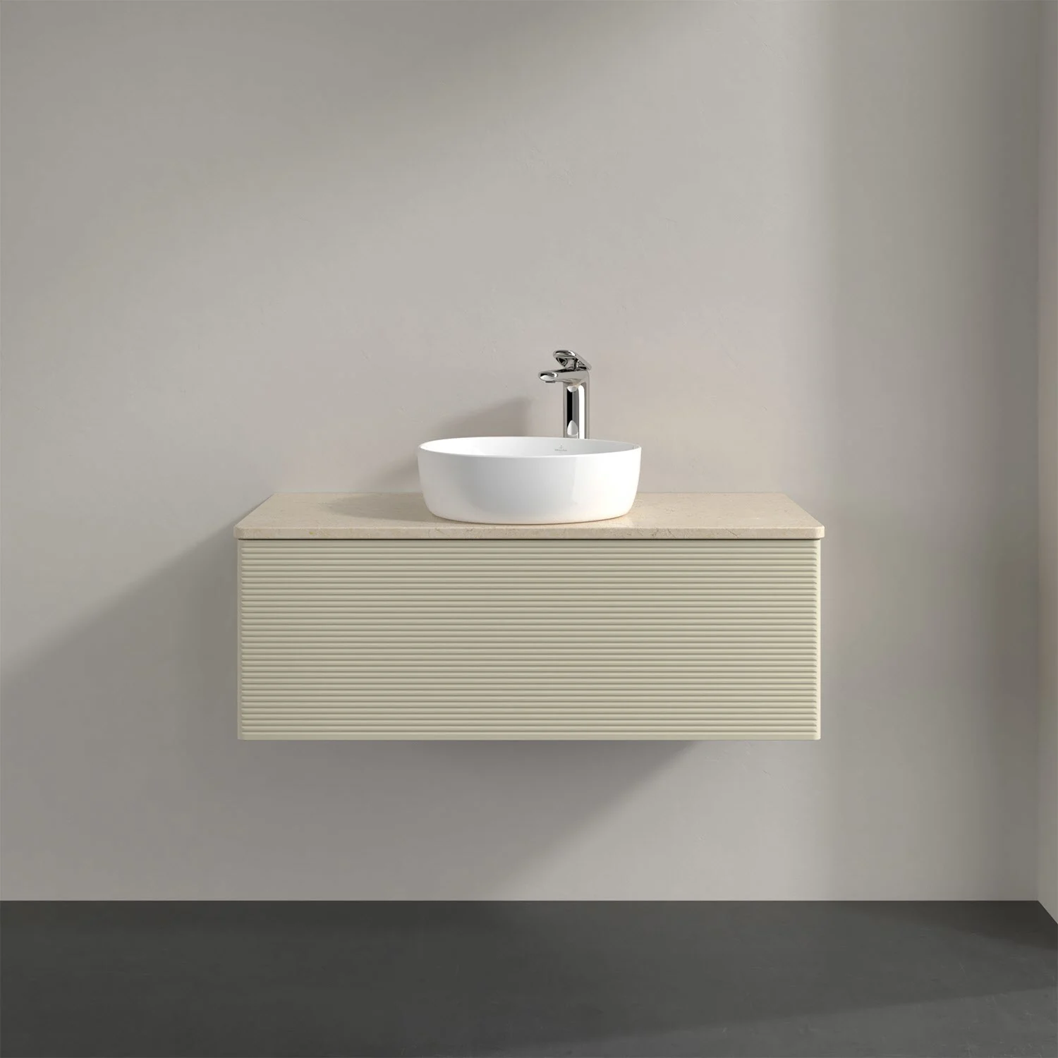 Jasna umywalka z szafką w zbliżeniu, Villeroy & Boch