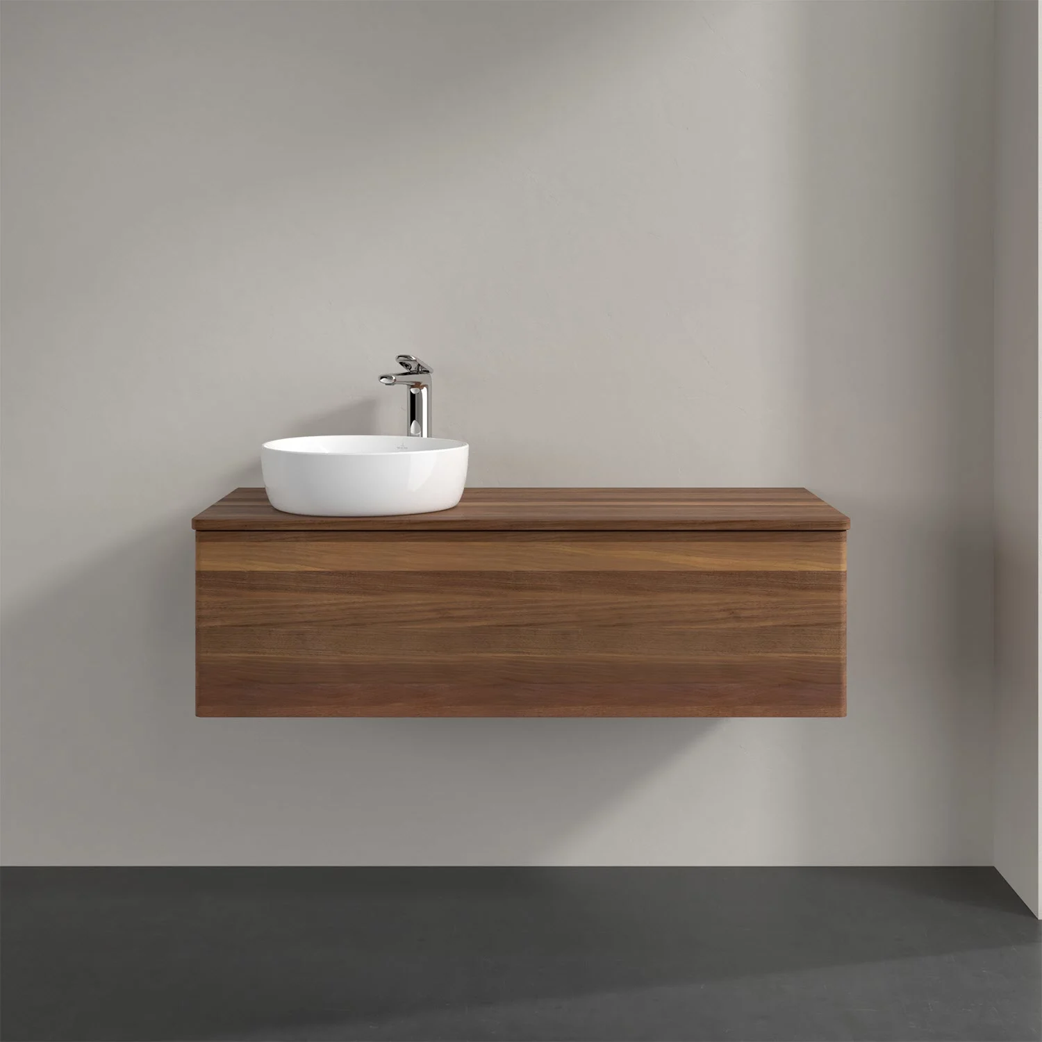 Umywalka z ciemną drewnianą szafką i drewnianym blatem, Villeroy & Boch