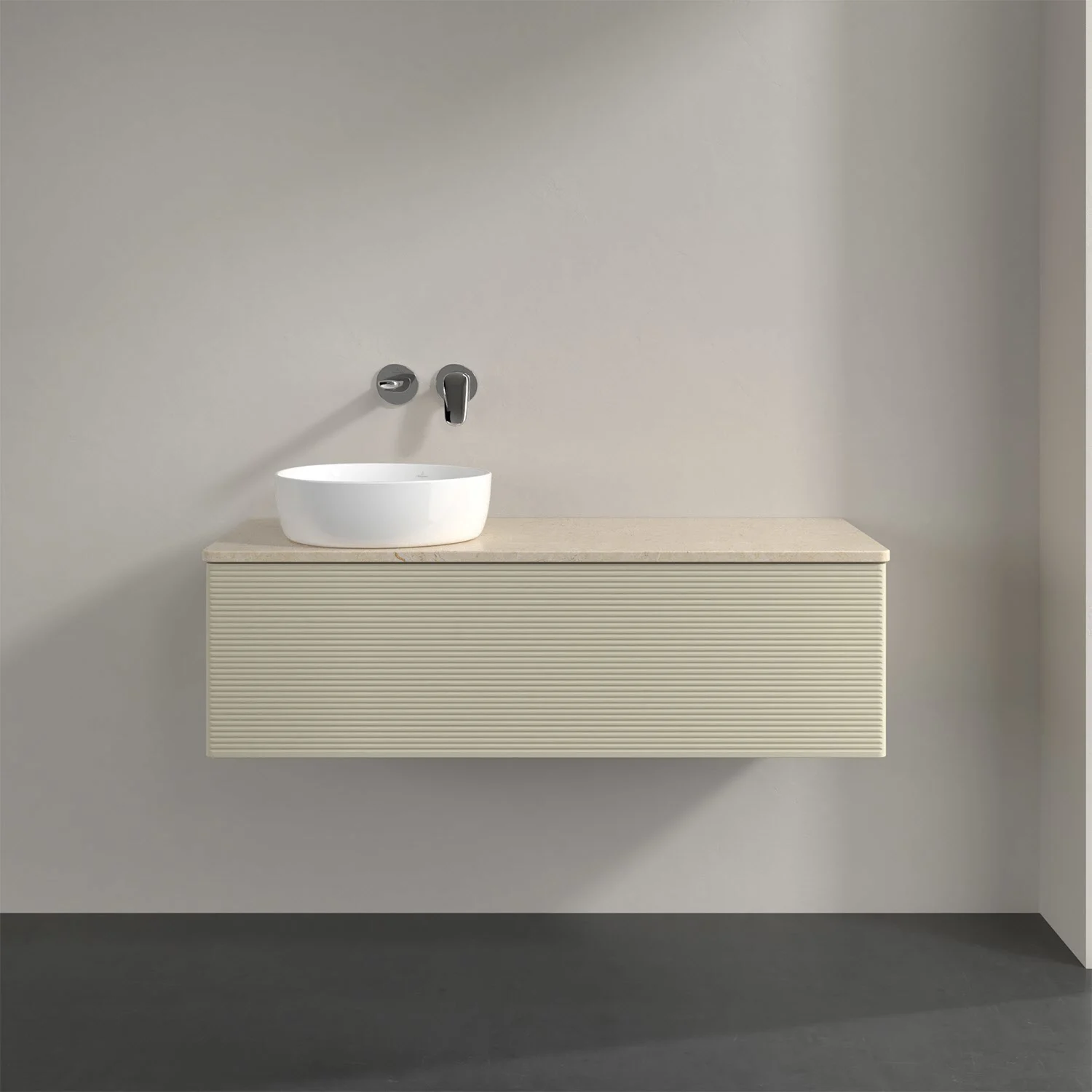 Jasne meble łazienkowe z umywalką z bliska, Villeroy & Boch