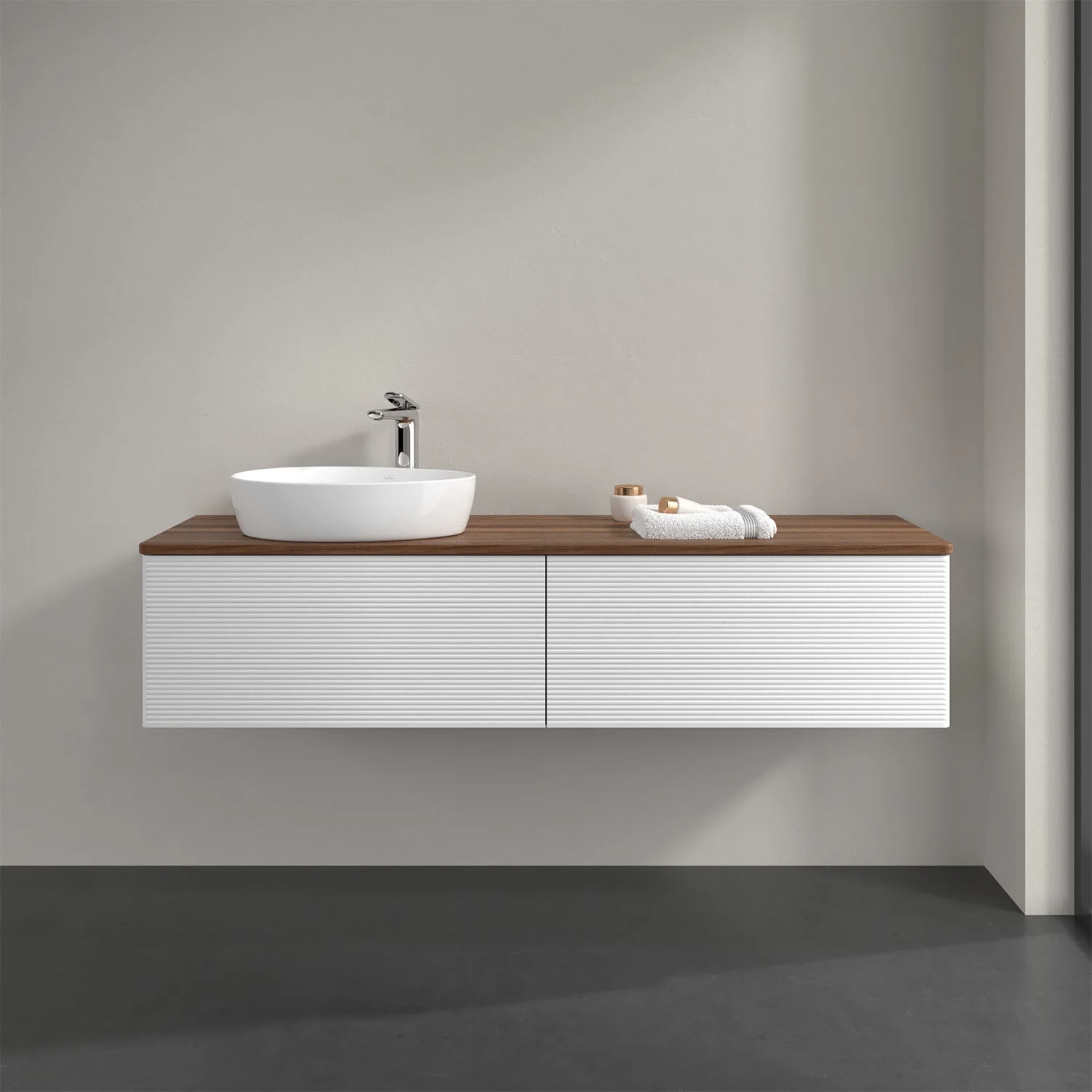 Umywalka z białą szafką i umywalką, Villeroy & Boch