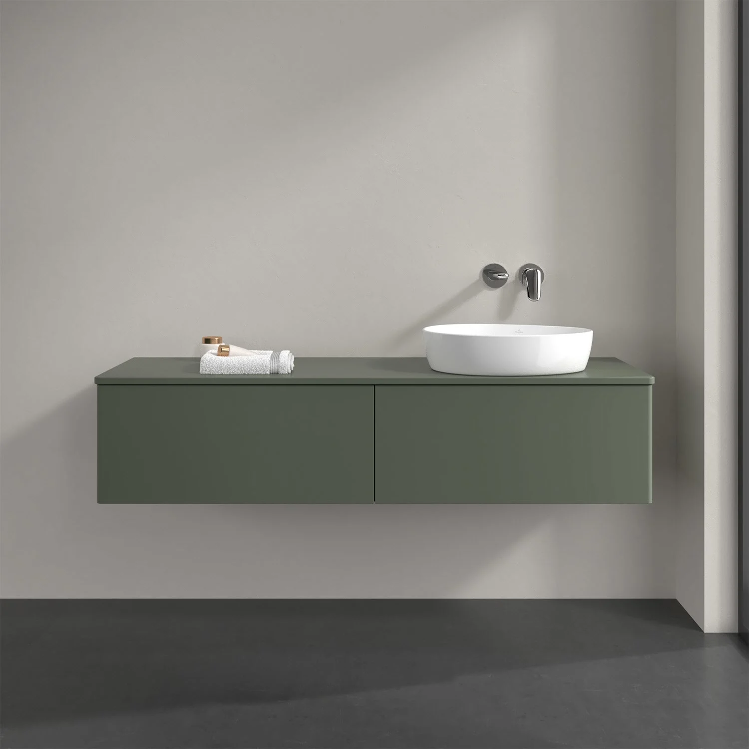 Zielone meble łazienkowe z umywalką z bliska, Villeroy & Boch