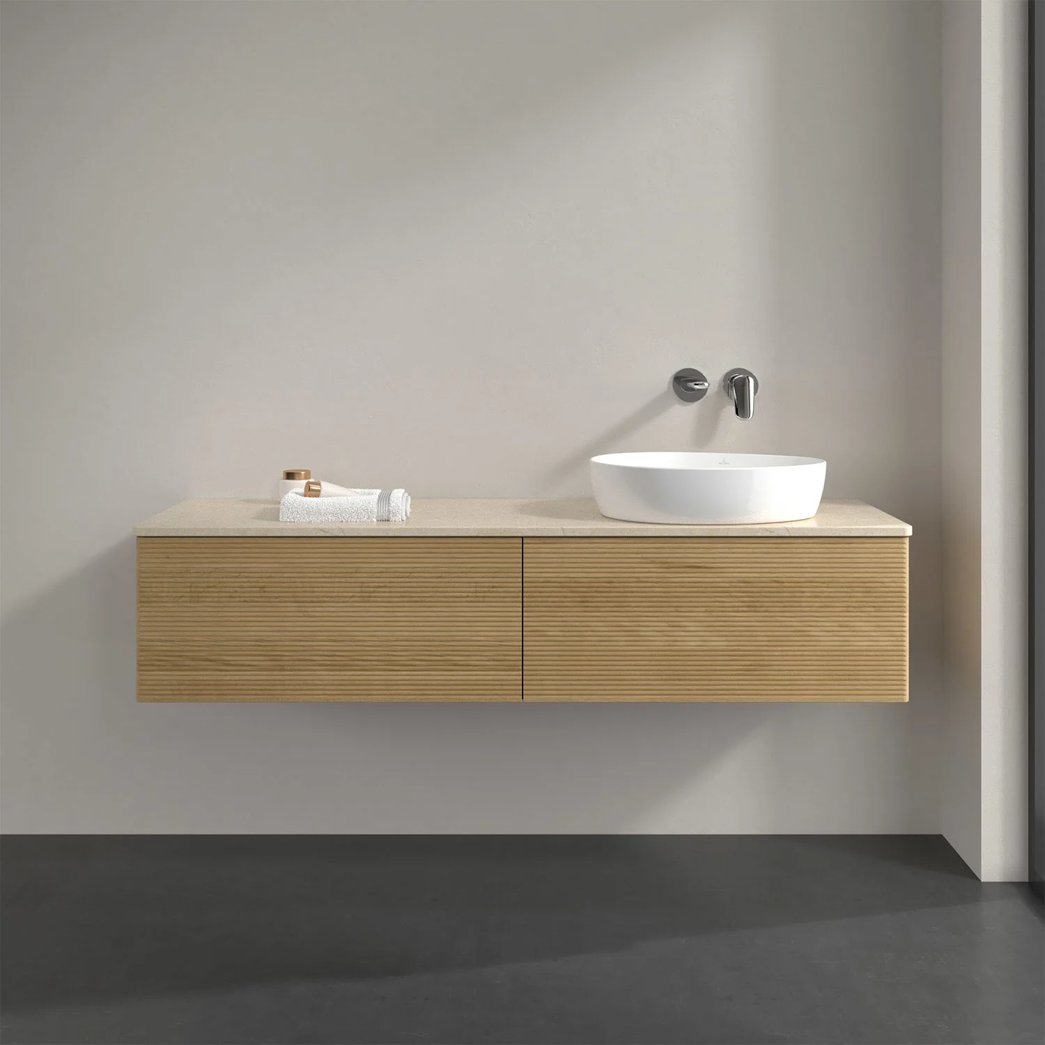 Drewniane meble łazienkowe z umywalką z bliska, Villeroy & Boch