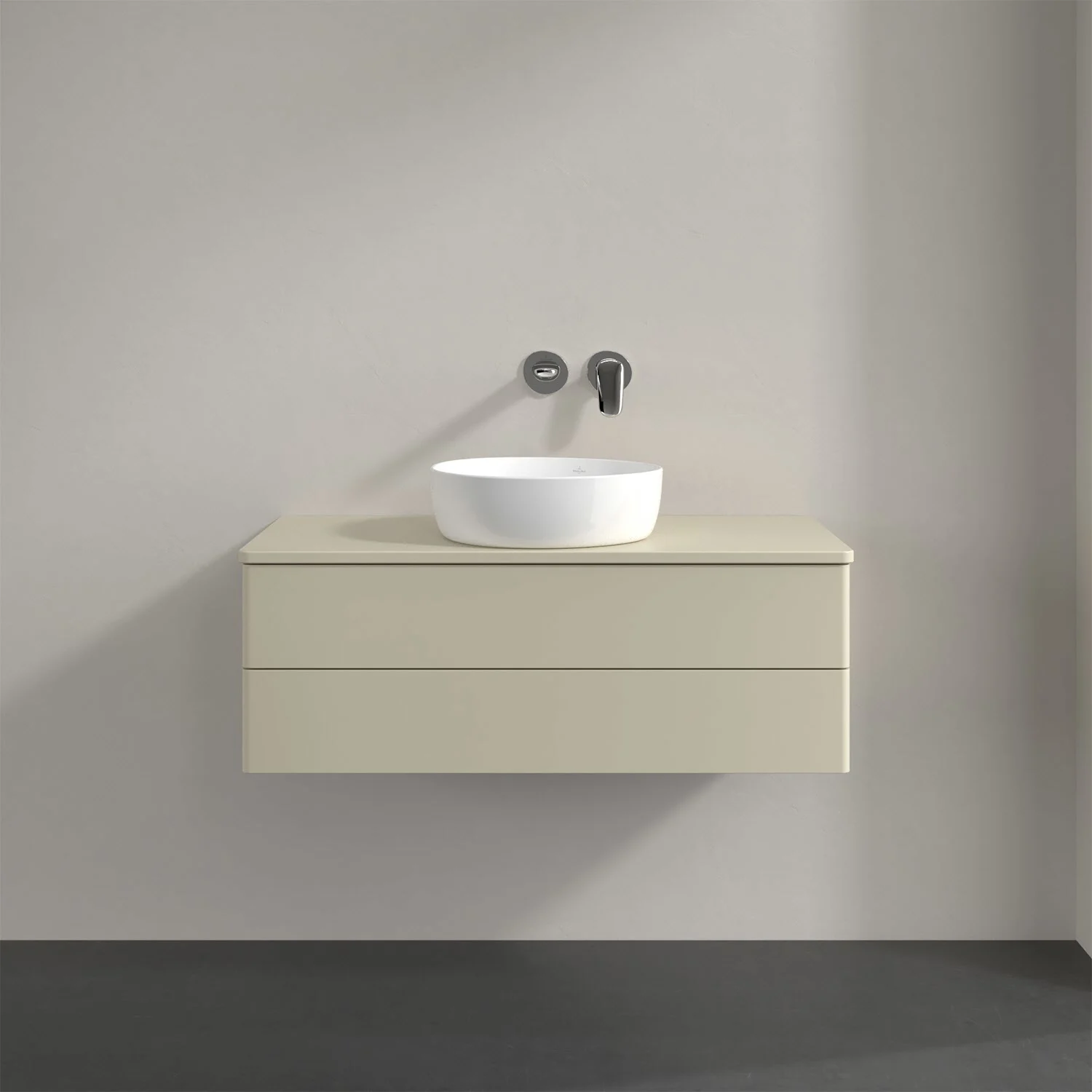 Kremowa umywalka z kremowym blatem zbliżenie, Villeroy & Boch