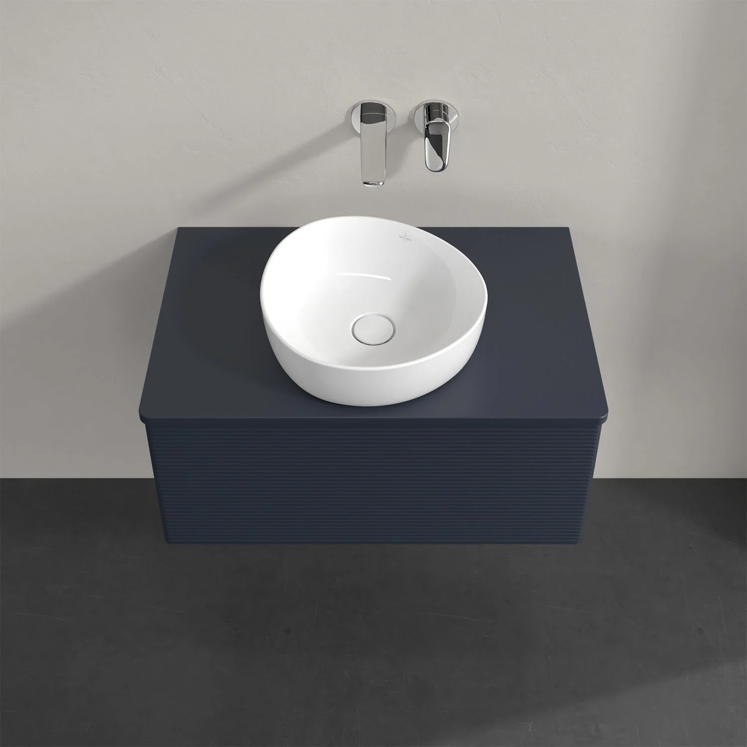 Umywalka na ciemnej szafce z góry, Villeroy & Boch