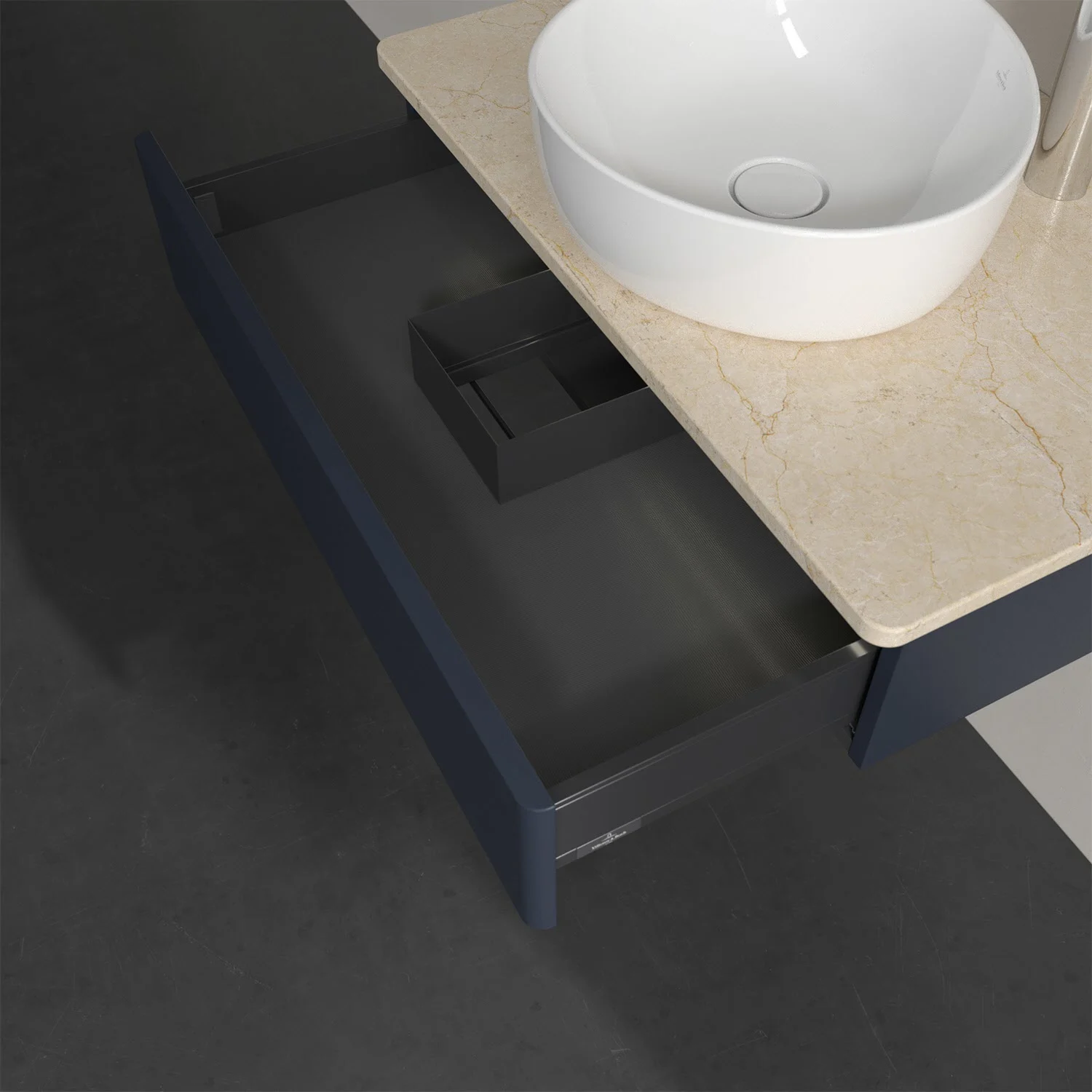 Otwarta szuflada pod umywalką z białą umywalką, Villeroy & Boch