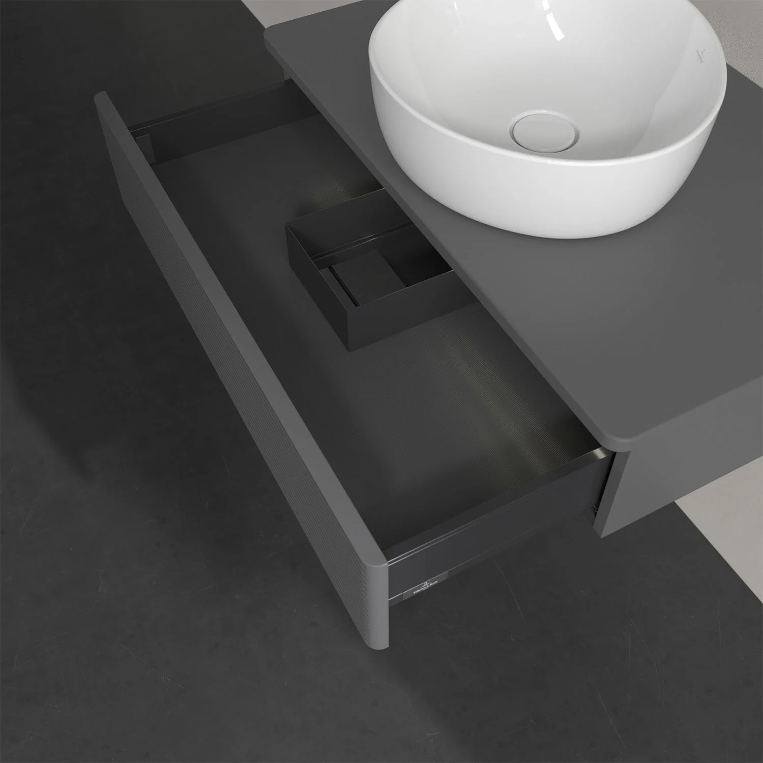 Szara umywalka z otwartą szufladą z góry, Villeroy & Boch