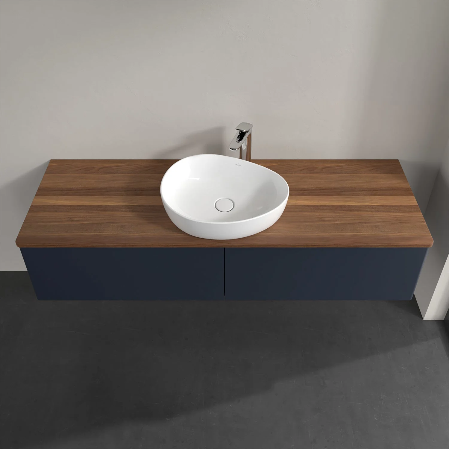 Umywalka na drewnianym blacie widok z przodu, Villeroy & Boch