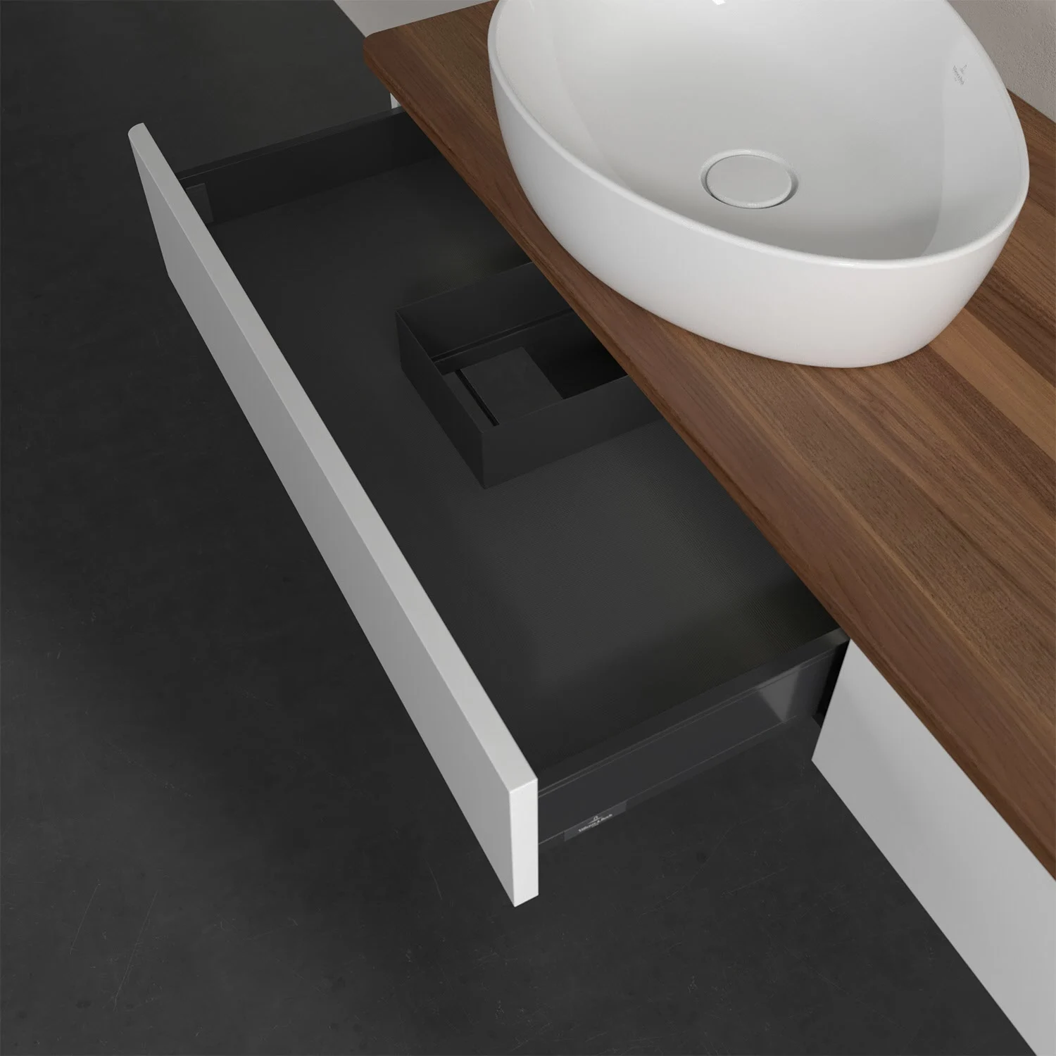 Otwarta szuflada pod białą umywalką, Villeroy & Boch