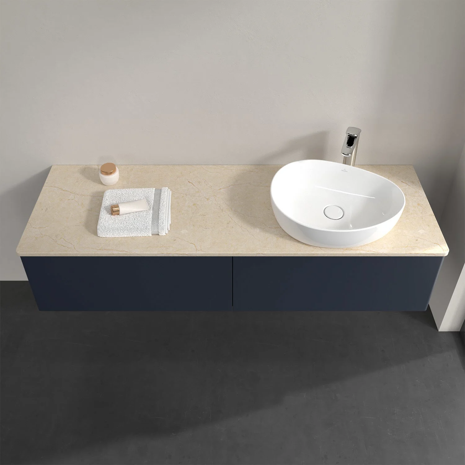 Umywalka z niebieską szafką i beżową umywalką, Villeroy & Boch