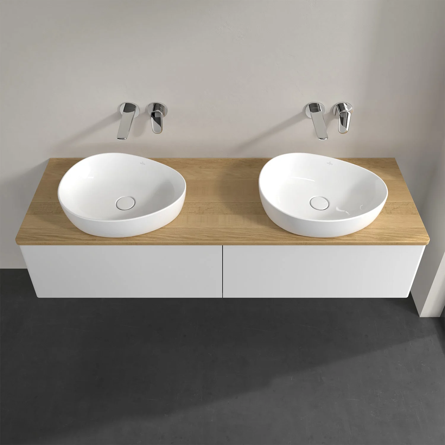 Podwójna umywalka na drewnianym blacie w łazience, Villeroy & Boch