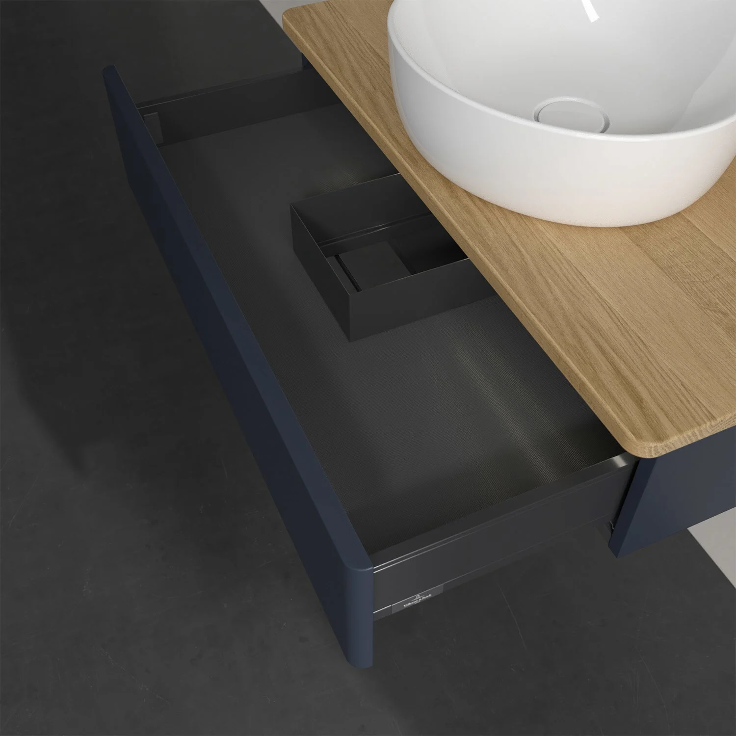 Zbliżenie umywalki z otwartą szufladą, Villeroy & Boch