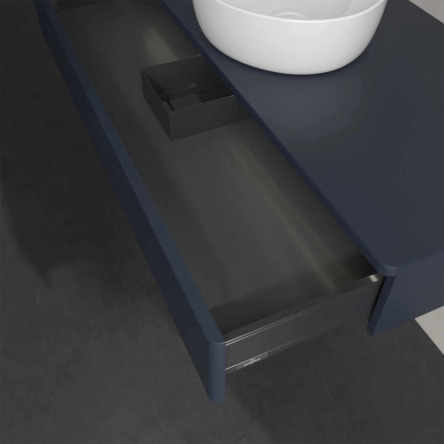 Otwarta szuflada pod umywalką w widoku z góry, Villeroy & Boch