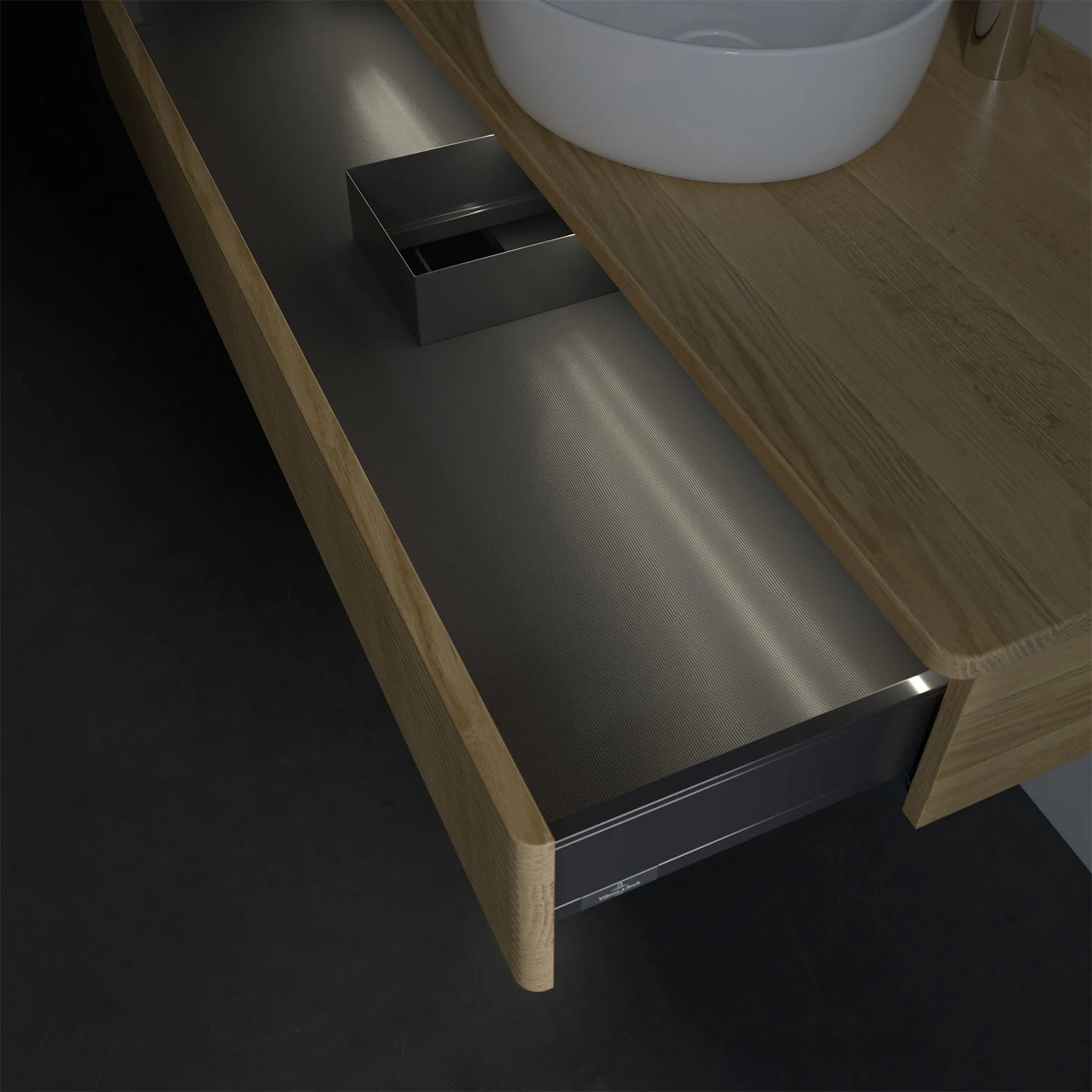 Zbliżenie otwartej szuflady w łazience, Villeroy & Boch