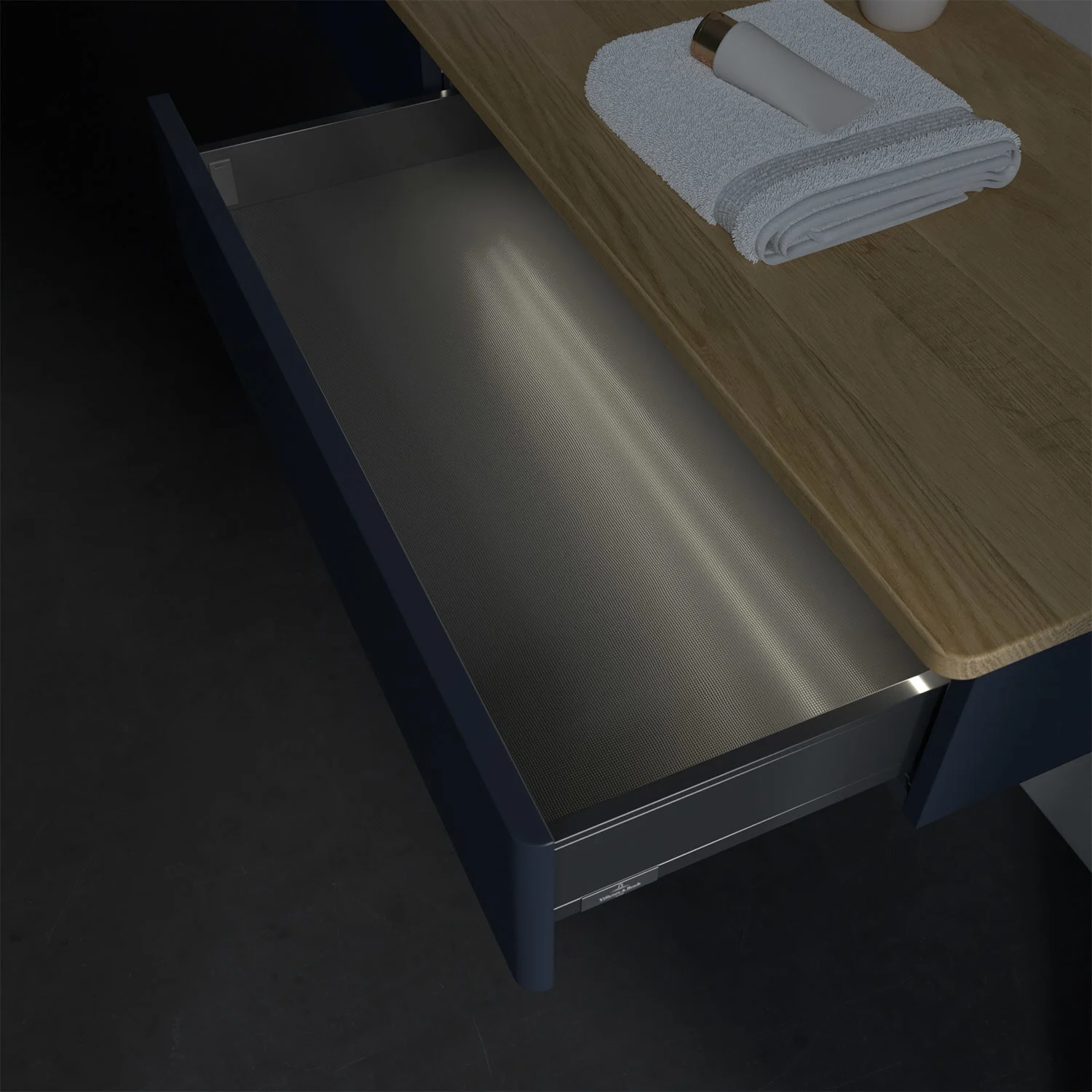 Otwarta szuflada pod drewnianym blatem w łazience, Villeroy & Boch