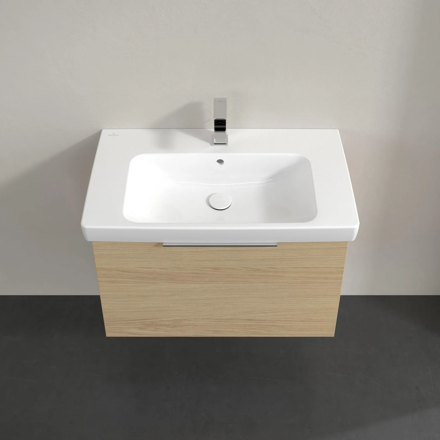 Drewniana szafka z umywalką z bliska, Villeroy & Boch
